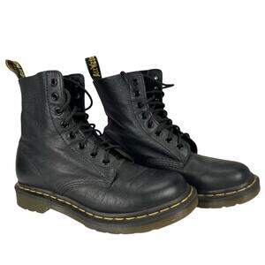Dr Marten’s Air Wair Boots Size 7